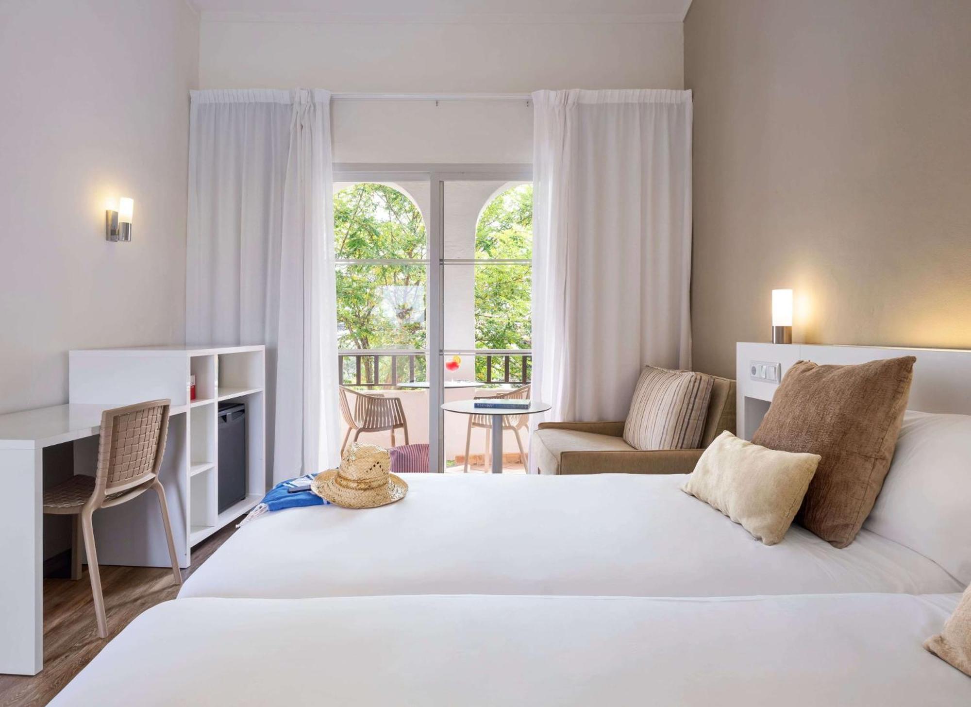ซอล ฟัลโก - ออล อินคลูซีฟ Hotel ซอน ซอรีเกร์ ภายนอก รูปภาพ